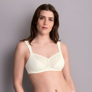 crystal anita havanna mastectomy bra front view