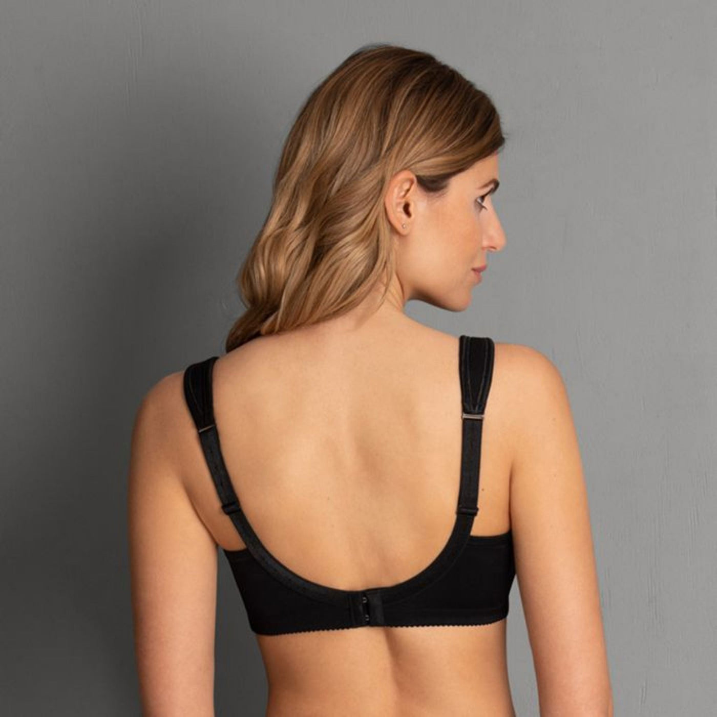 black anita safina comfort mastectomy bra back view