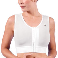 design veronique 460 full coverage support bra front view