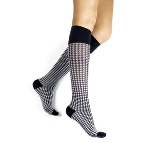 medi-khou1-rejuva-compression-sock-15-20-mmhg-high-knee-houndstooth-black-white-unisex-1-side-view-tip-toes