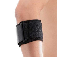 model wearing ortho active tennis elbow sleeve 