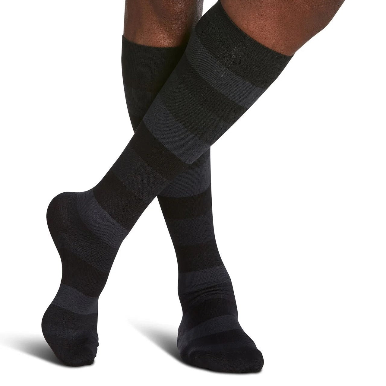 sigvaris-183-microfibre-shades-compression-sock-knee-high-15-20-mmhg-men-onyx-stripe-1-front-view