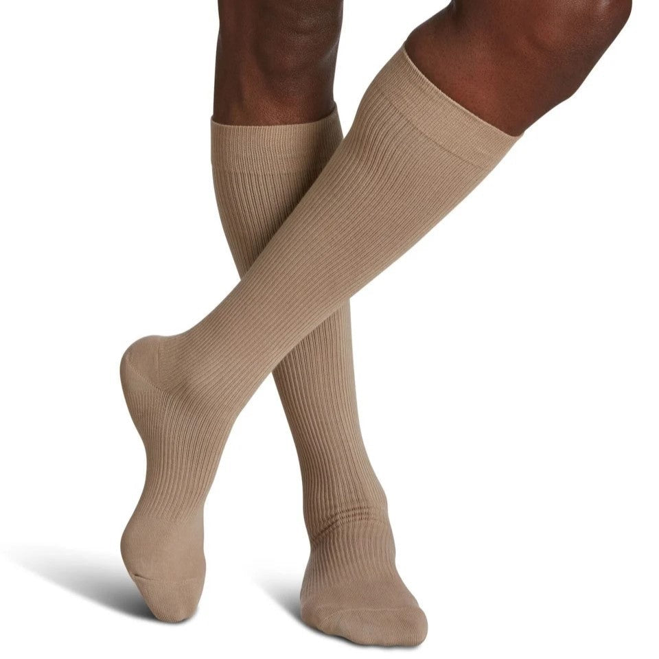 sigvaris-186-casual-cotton-knee-high-compression-sock-15-20-mmhg-men-khaki-1-front-view