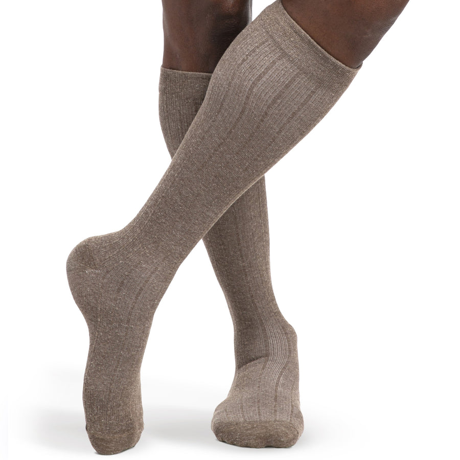 sigvaris-193-linen-compression-sock-15-20-mmhg-men-brown-1-front-view