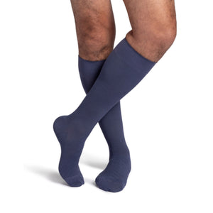 Sigvaris 262 bamboo compression sock knee high front view, in dusk violet.
