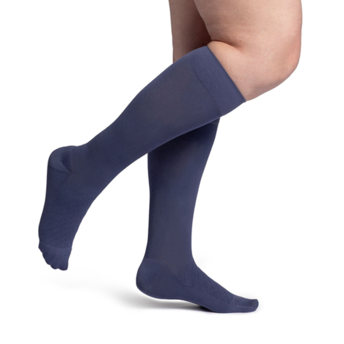 Sigvaris 262 bamboo compression sock knee high side view, in dusk violet.