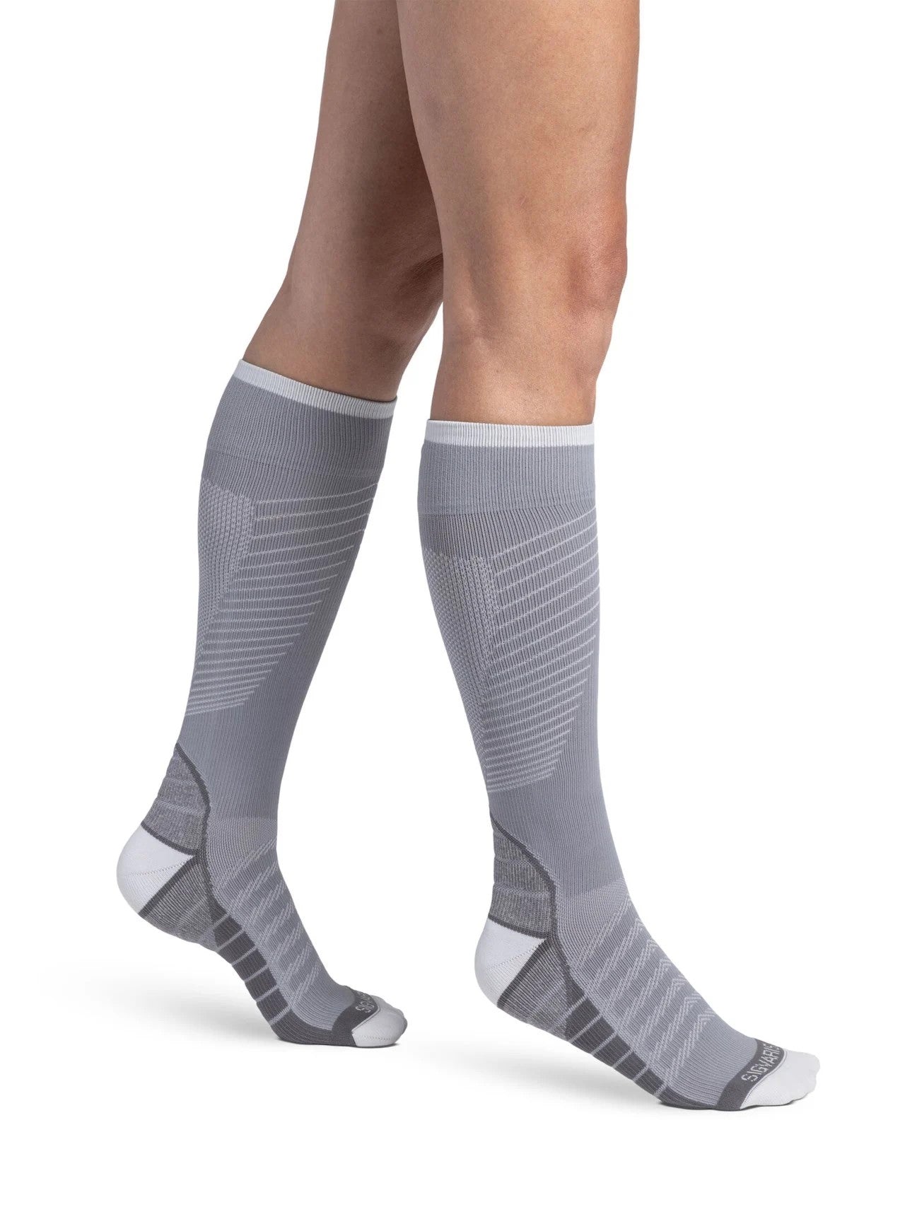 sigvaris-432-motion-flow-tech-compression-sock-20-30-mmhg-unisex-cool-grey-1-side-view