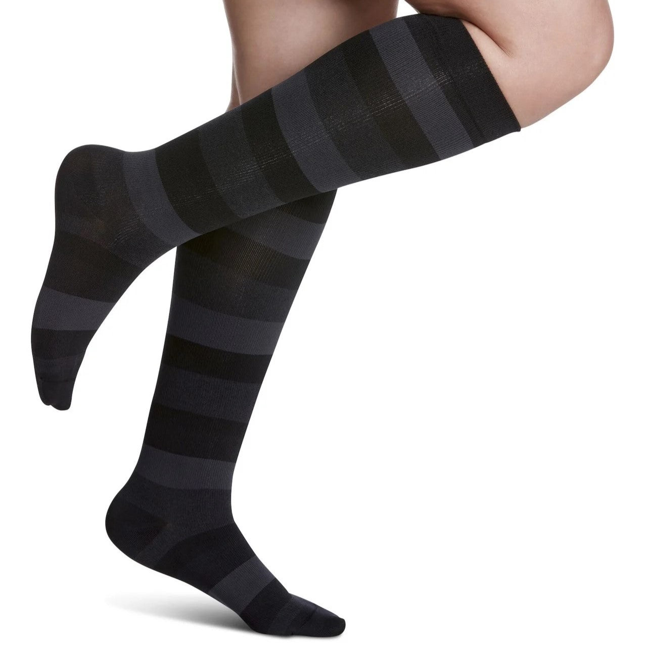 sigvaris-832-microfibre-patterns-compression-sock-knee-high-20-30-mmhg-women-onyx-stripe-1-side-view
