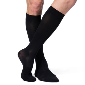 sigvaris-860-opaque-compression-sock-knee-high-men-black-closed-toe-1-front-view