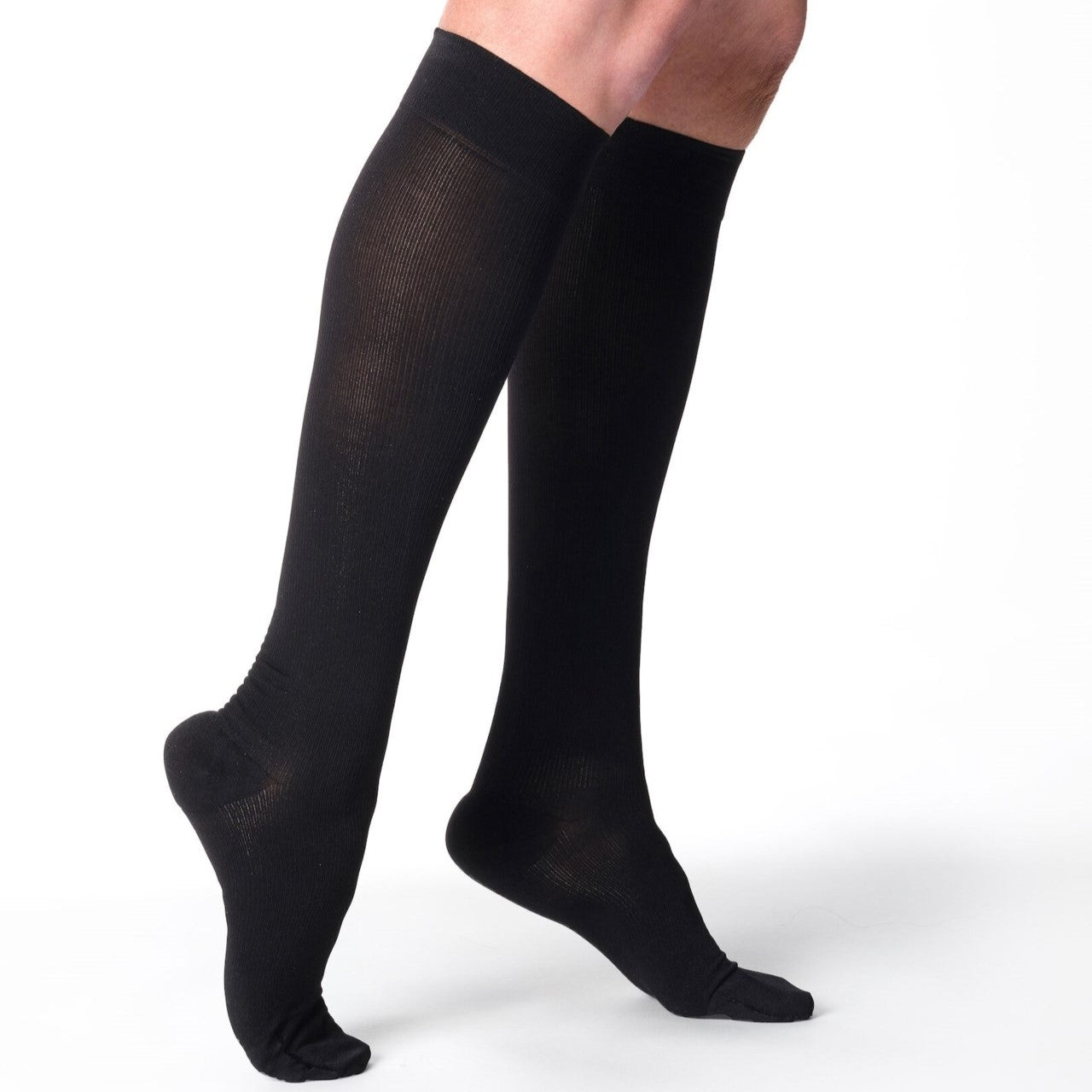 sivgaris-232-233-essential-cotton-compression-sock-knee-high-women-black-closed-toe-1-side-view